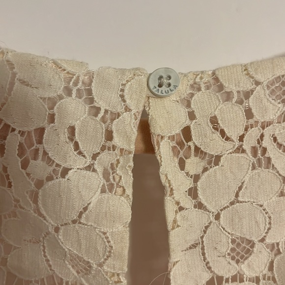 Aritzia Talula lace top - Picture 5 of 7